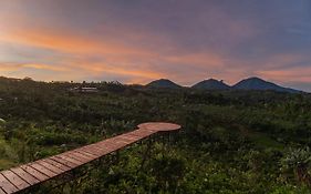 Alam Kita Glamping & Plantation